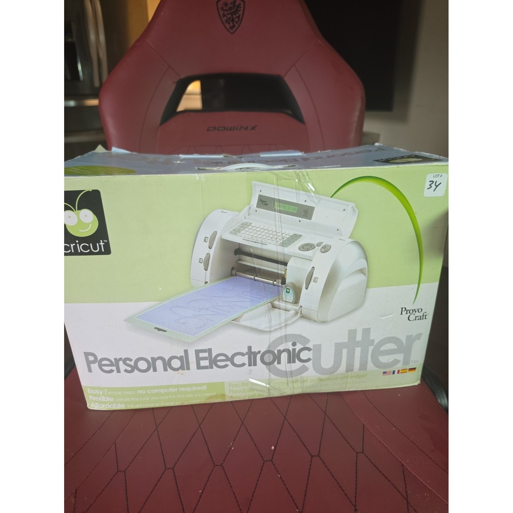 Provo Craft Cricut Personal Electric Cutter Craft Cutting Machine